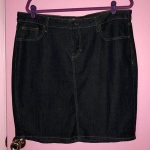 Old Navy Denim Stretch Pencil Skirt